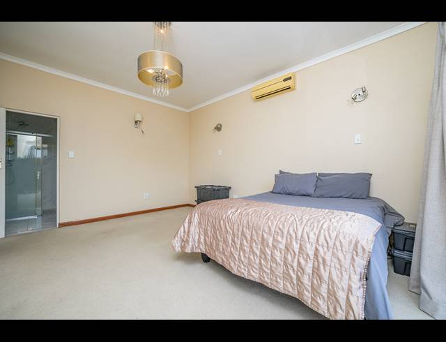 2 BEDROOM FLAT TO LET IN WESTVILLE